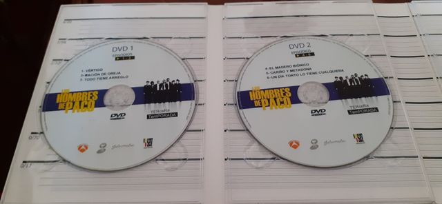 Los Hombres de Paco. 3° Temporada, en su estuche