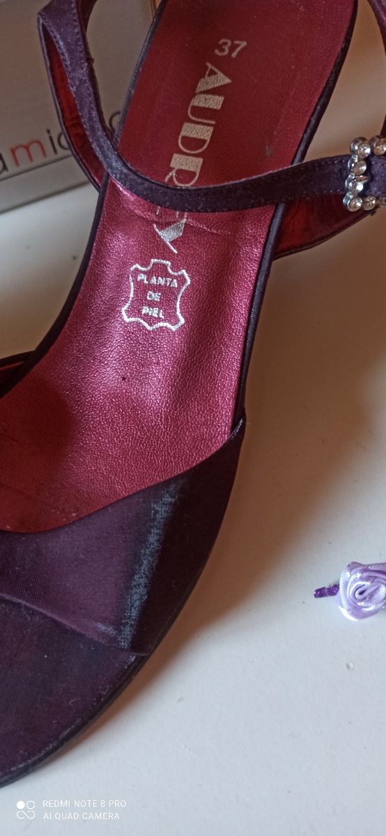 Conjunto para boda bolso y zapatos