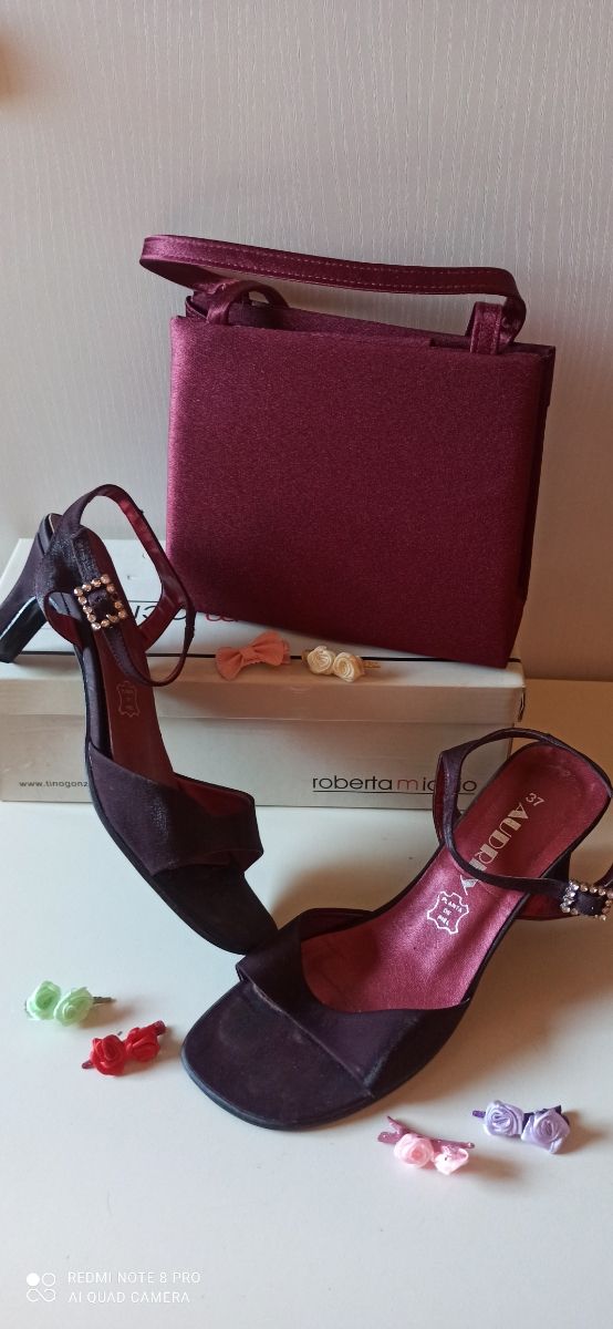 Conjunto para boda bolso y zapatos