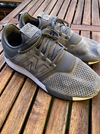 New Balance 247 talla 44 grises de segunda mano por 65 EUR en Pozuelo de  Alarcón en WALLAPOP