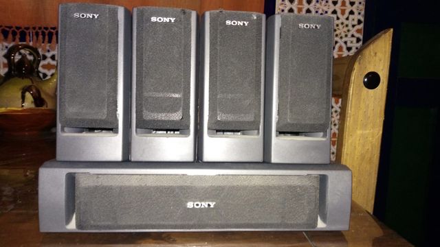 SONY 4 satelites y central