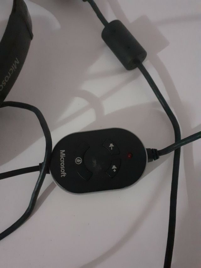 Wired Headphone -Microsoft life chat LX3000