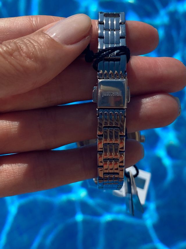 Reloj de acero con piedras blanca de Just Cavalli
