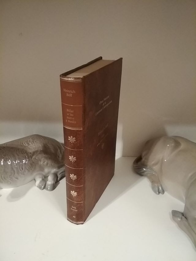 Libro edición antigua