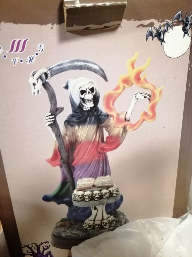 estatua resina muerte y guadaña