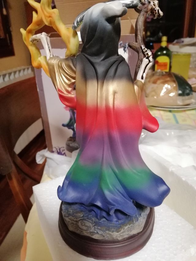 estatua resina muerte y guadaña