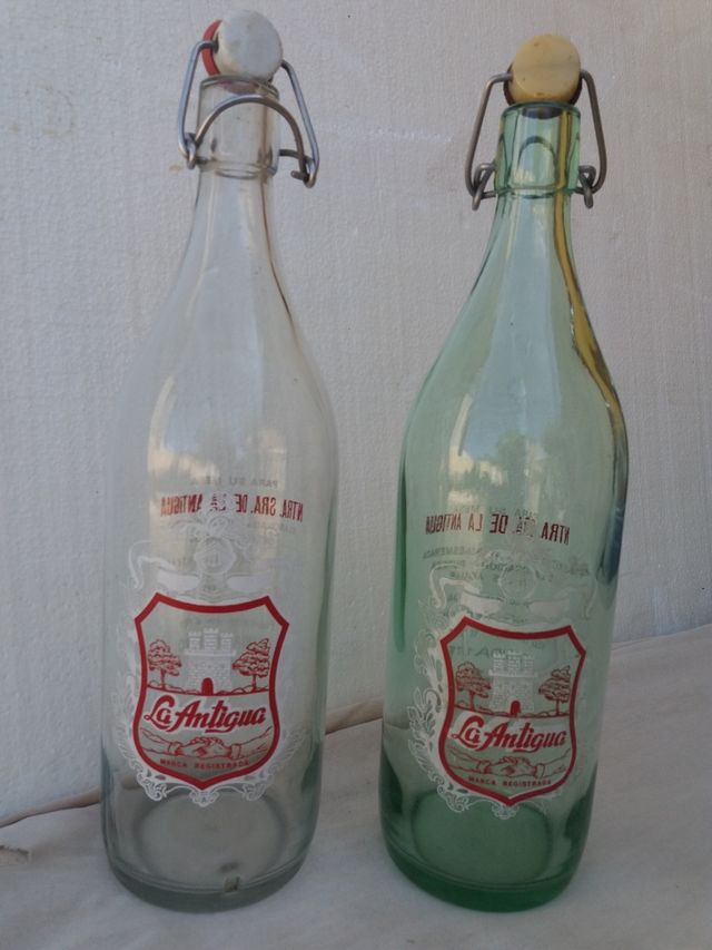 botellas de gaseosa antiguas
