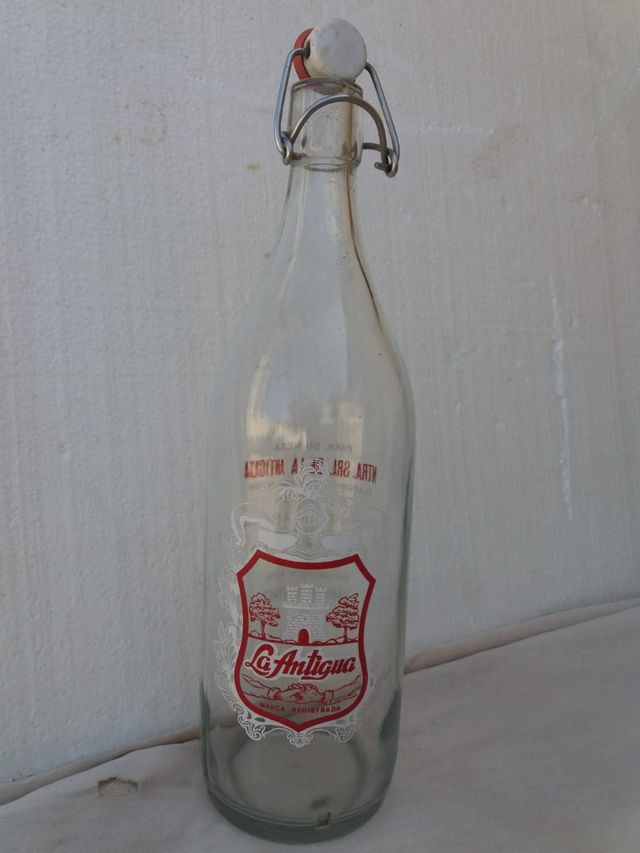 botellas de gaseosa antiguas