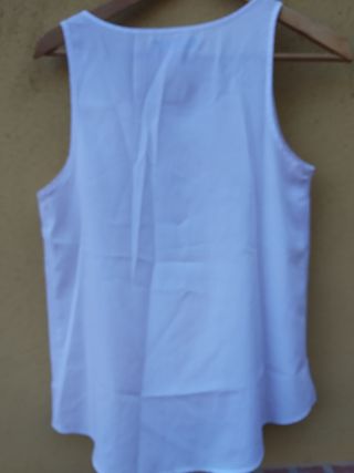 Camiseta tirantes Primark de segunda mano por 2,5 EUR en Coslada en WALLAPOP
