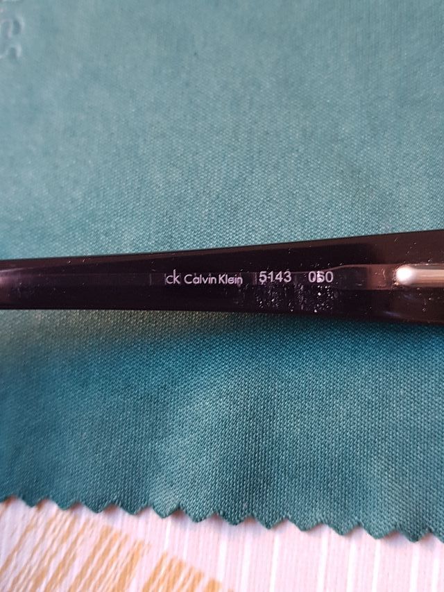 Montura CALVIN  KLEIN, para gafas graduadas