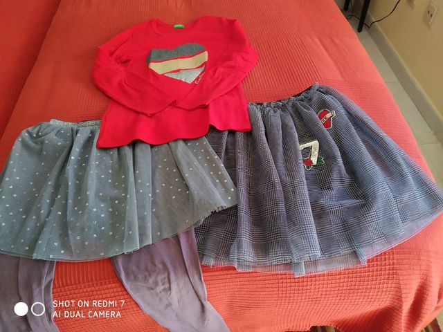 2 FALDAS +CAMISETA BENETTON