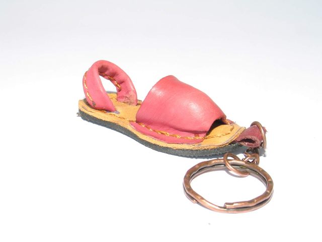 Llavero sandalia menorquina