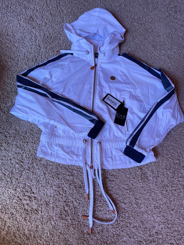 Emporio Armani cortavientos