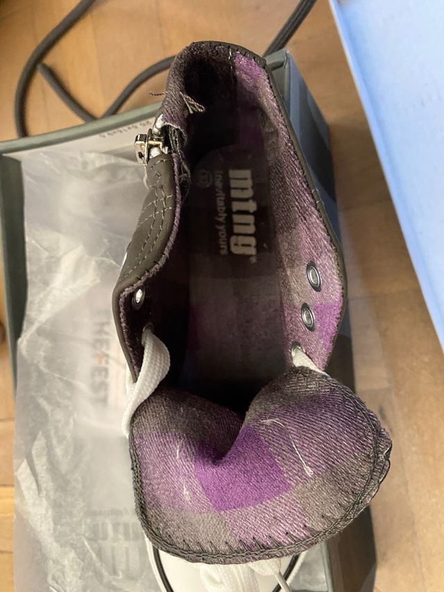 Zapatillas deportivas Mustang nuevas talla 32