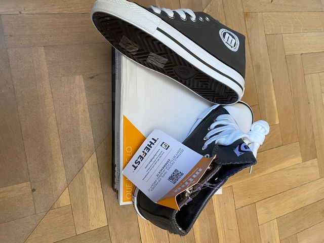 Zapatillas deportivas Mustang nuevas talla 32