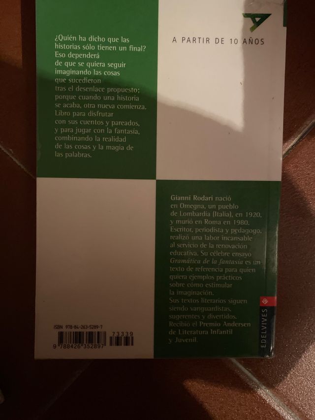 Libro de lectura juegos de fantasía