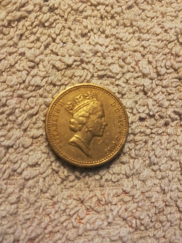 Moneda inglesa Elizabeth II