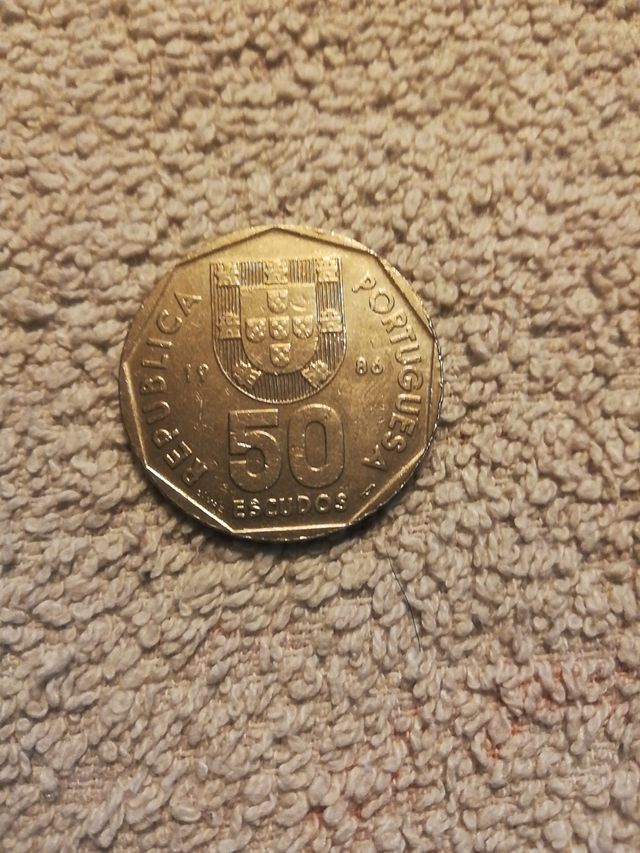50 escudos portugueses 1986
