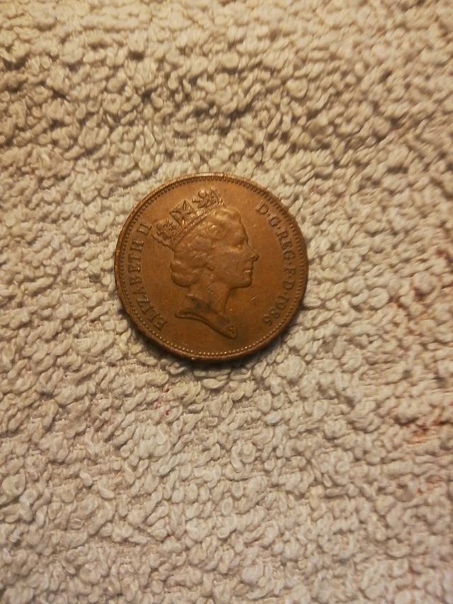 2 PENIQUES. Two pence 1986