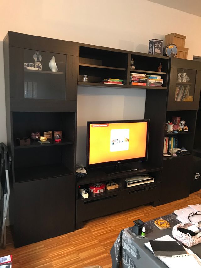 Mueble comedor color Wengue de segunda mano por 95 € en Sant Cugat del