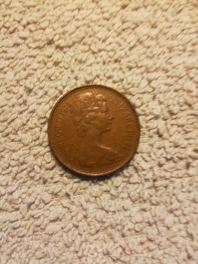 2 PENIQUES nuevos two pence 1976