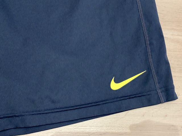 PANTALÓN CORTO NIKE DRYFIT