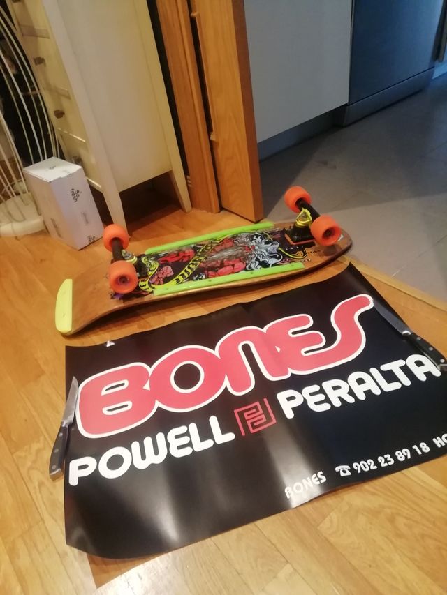 poster bones Powell Peralta años 80 90