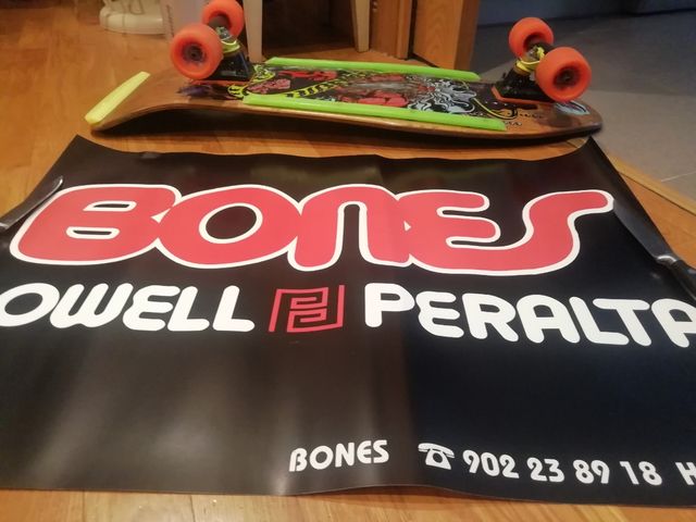 poster bones Powell Peralta años 80 90