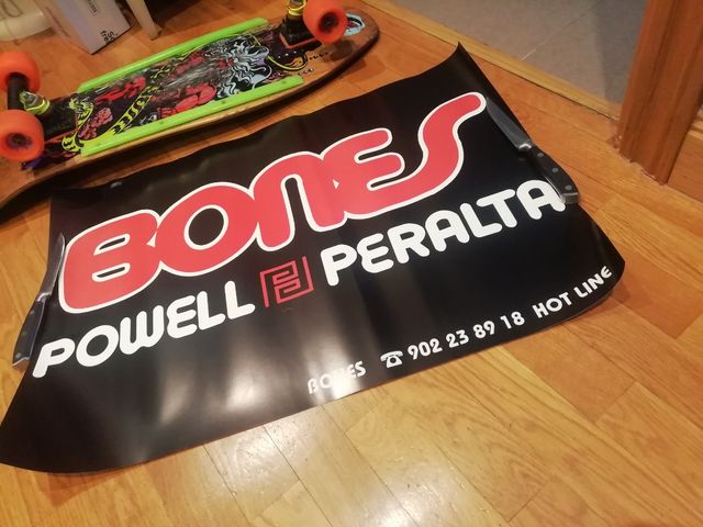 poster bones Powell Peralta años 80 90