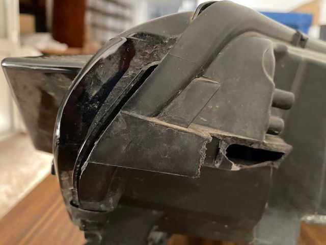 Faro nuevo Octavia 2021