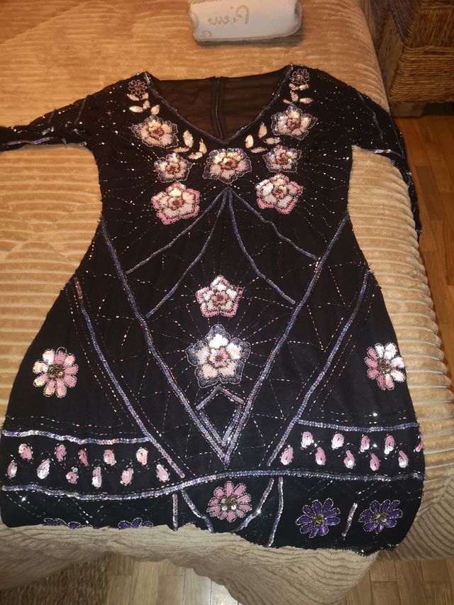 vestidos pedrería