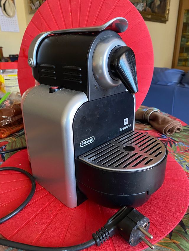 Cafetera de cláupsulas De Longhi
