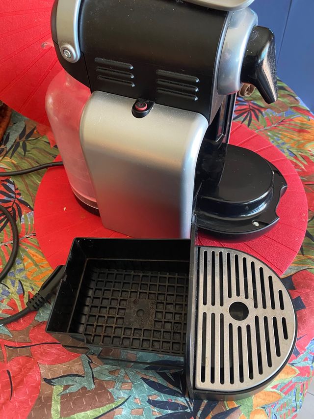 Cafetera de cláupsulas De Longhi