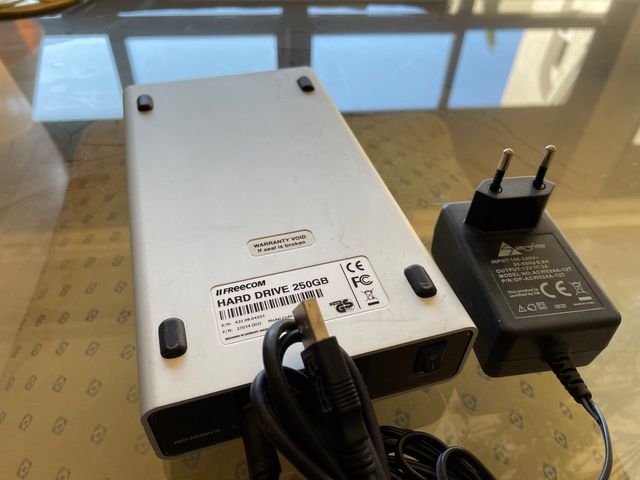 Disco duro externo 250GB 3.5" Freecom