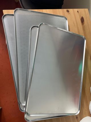 BANDEJAS DE PASTELERÍA de segunda mano por 14,9 EUR en Madrid en WALLAPOP