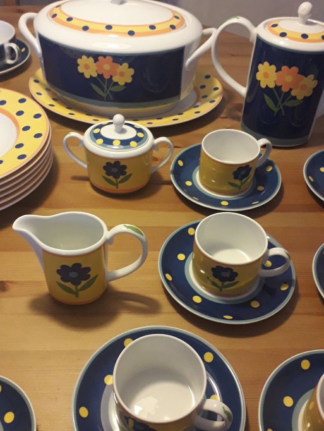 Vajilla Vista Alegre Agatha Ruiz de la Prada.