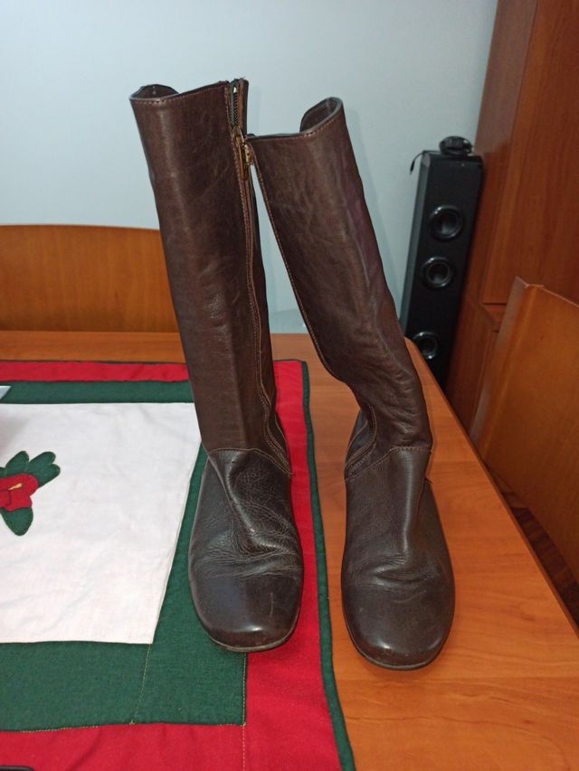 botas cuero marrones 