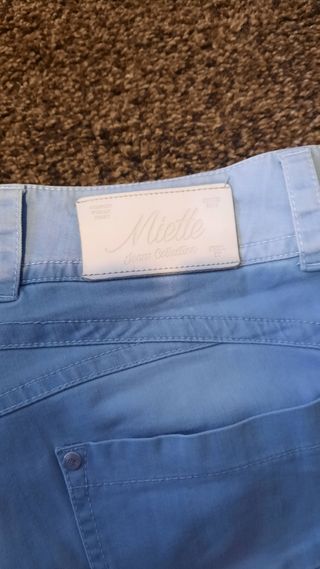 Vaquero Miette de segunda mano por 5 EUR en Santiago de Compostela en  WALLAPOP
