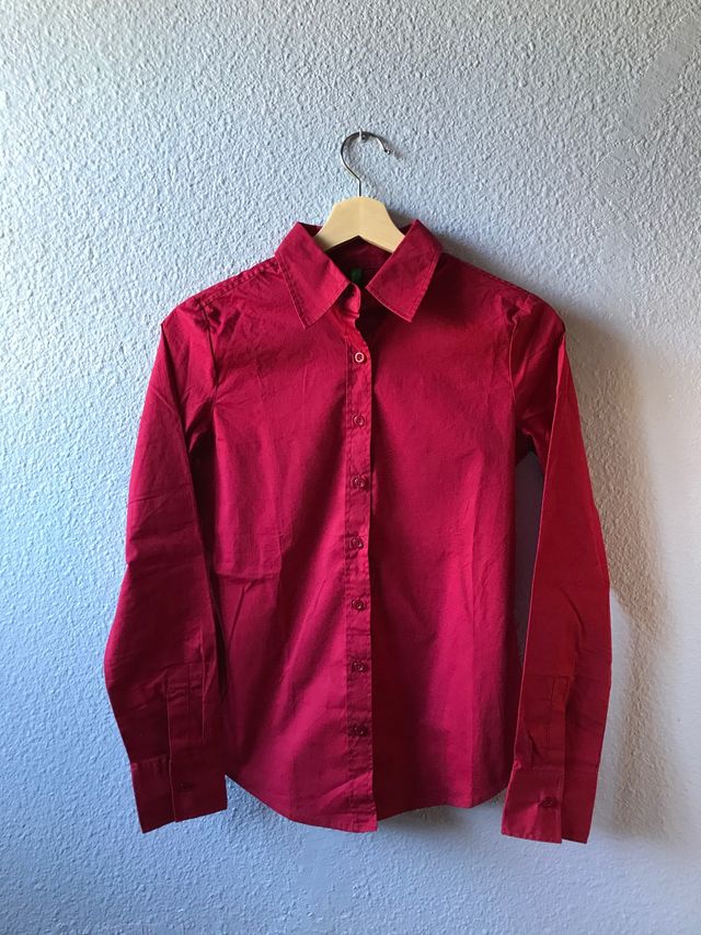 Camisa burdeos mujer, United Colors of Benetton