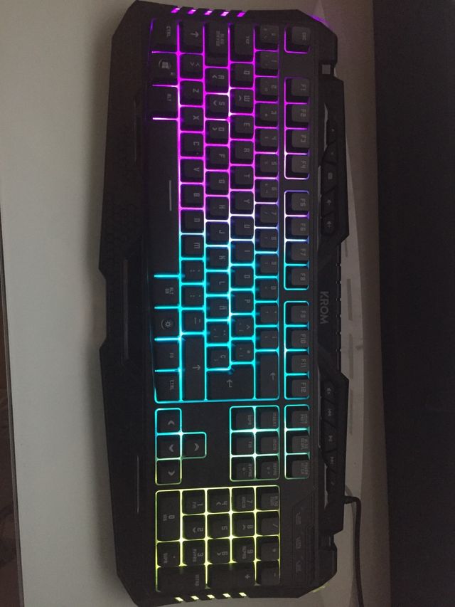 CASCOS KROM STEREO RGB GAMING