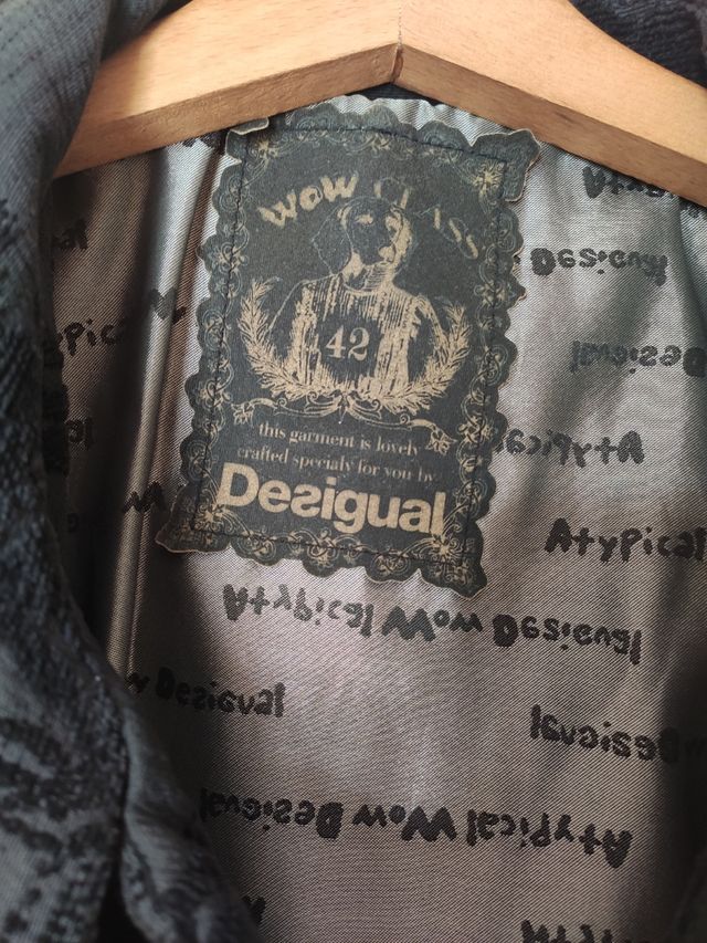 Abrigo Desigual