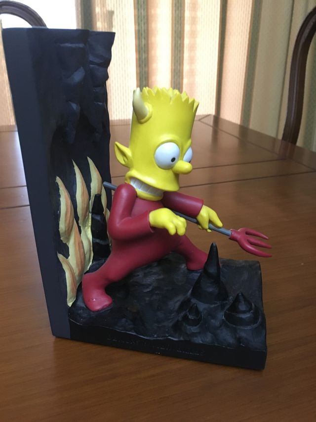Sujetalibros simpson