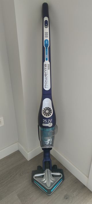 Aspirador Rowenta - Air Force Extreme - Vision Pro de segunda mano por 95  EUR en Zaragoza en WALLAPOP