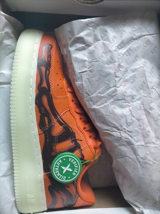 skeleton orange af1