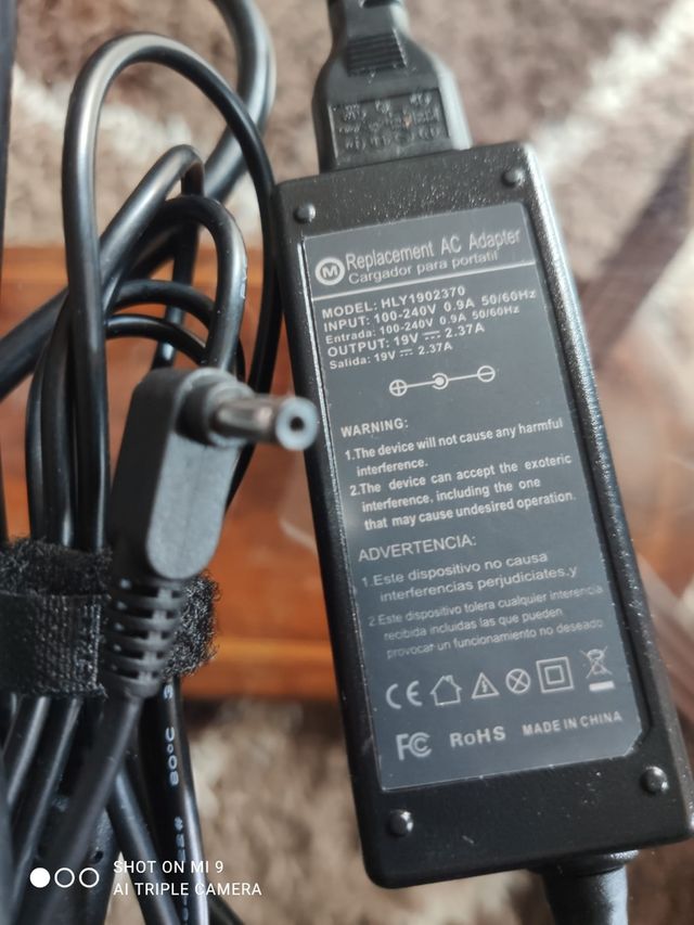 cargador 19V