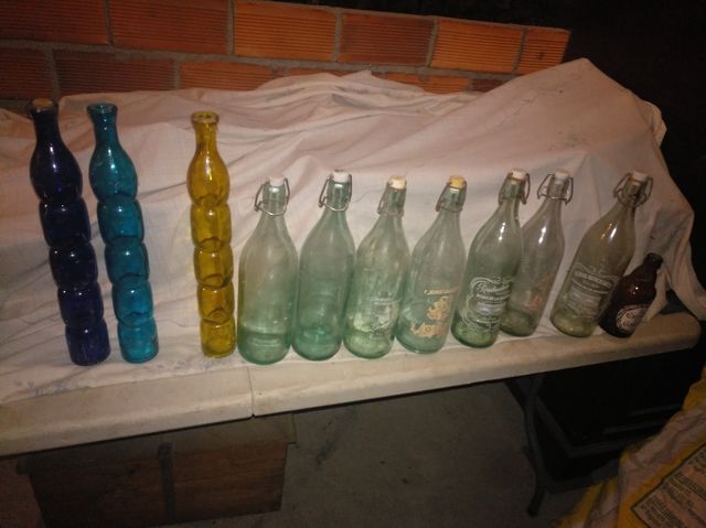 Lote de botellas antiguas