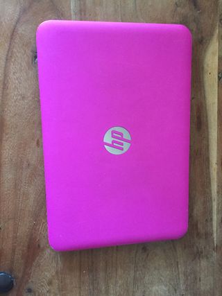 Portátil HP rosa de segunda mano en WALLAPOP