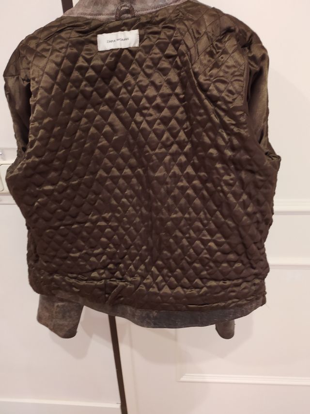 Chupa de cuero mujer