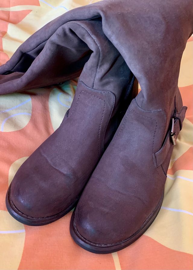 Botas Altas de Caña Ancha - Piel vuelta - talla 38