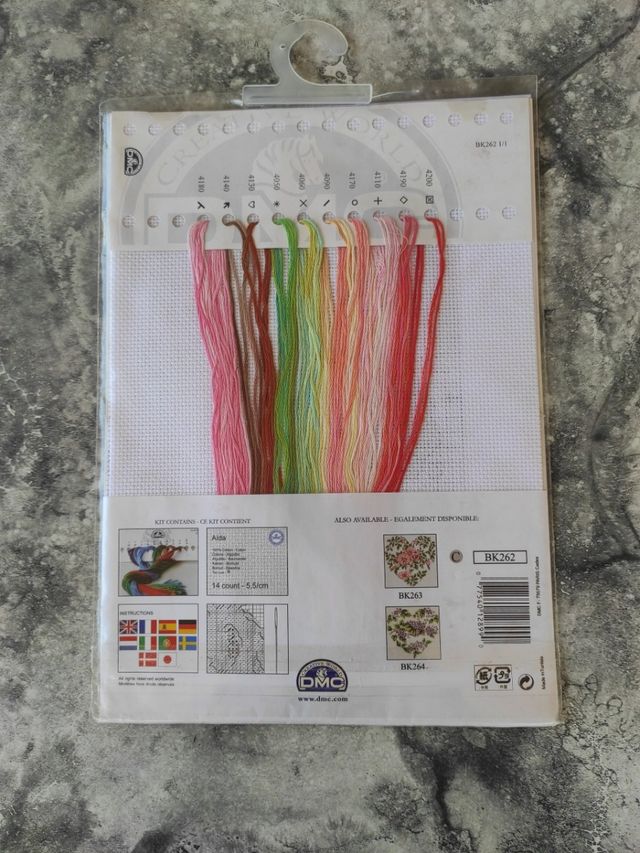 Kit punto de cruz kit 117 DMC corazón rosa